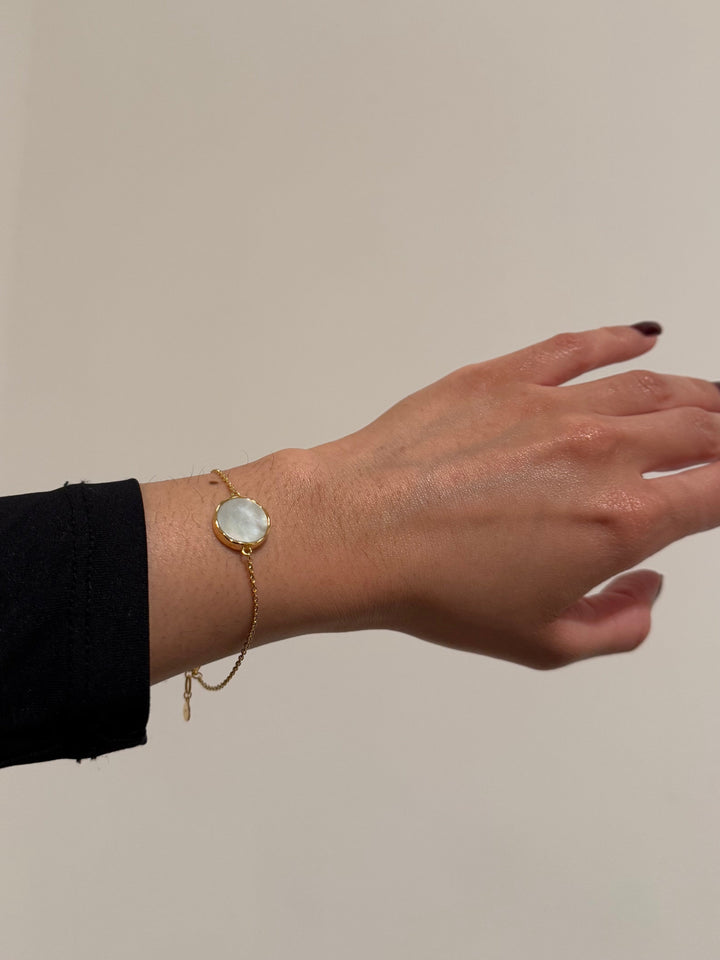 Eternal Aral Mother of Pearl Bracelet
